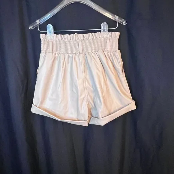 superdown kenzie faux leather short beige nude color Size Small paperbag waist - Picture 5 of 11